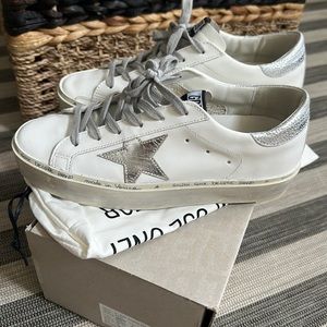 Golden Goose High Star sneaker in white and silver